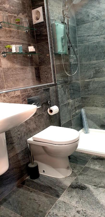 20 Market Place Coleford كول فورد المظهر الخارجي الصورة